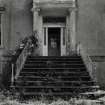 Steps leading up to W entrance, detail