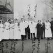 Edinburgh Royal Infirmary.
View of group outside Surgical Out-Patient Department entrance.