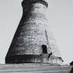 Edinburgh, Portobello, Pipe Street, Thistle Potteries.
View of 1909 bottle-kiln from.
