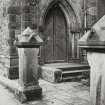 Edinburgh, Portobello, Windsor Place Church.
View of stone gate-posts and doorway.