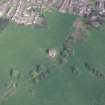 Oblique aerial view centred on Clackmannan Tower, taken from the SW